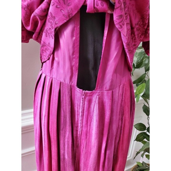 Vintage Sag Harbor Fuschia 100% Rayon Short Sleeve Round Neck Long Maxi Dress 8 - Picture 9 of 12